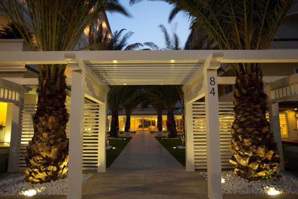 Villa Del Mare Spa Resort Cervia Exterior photo